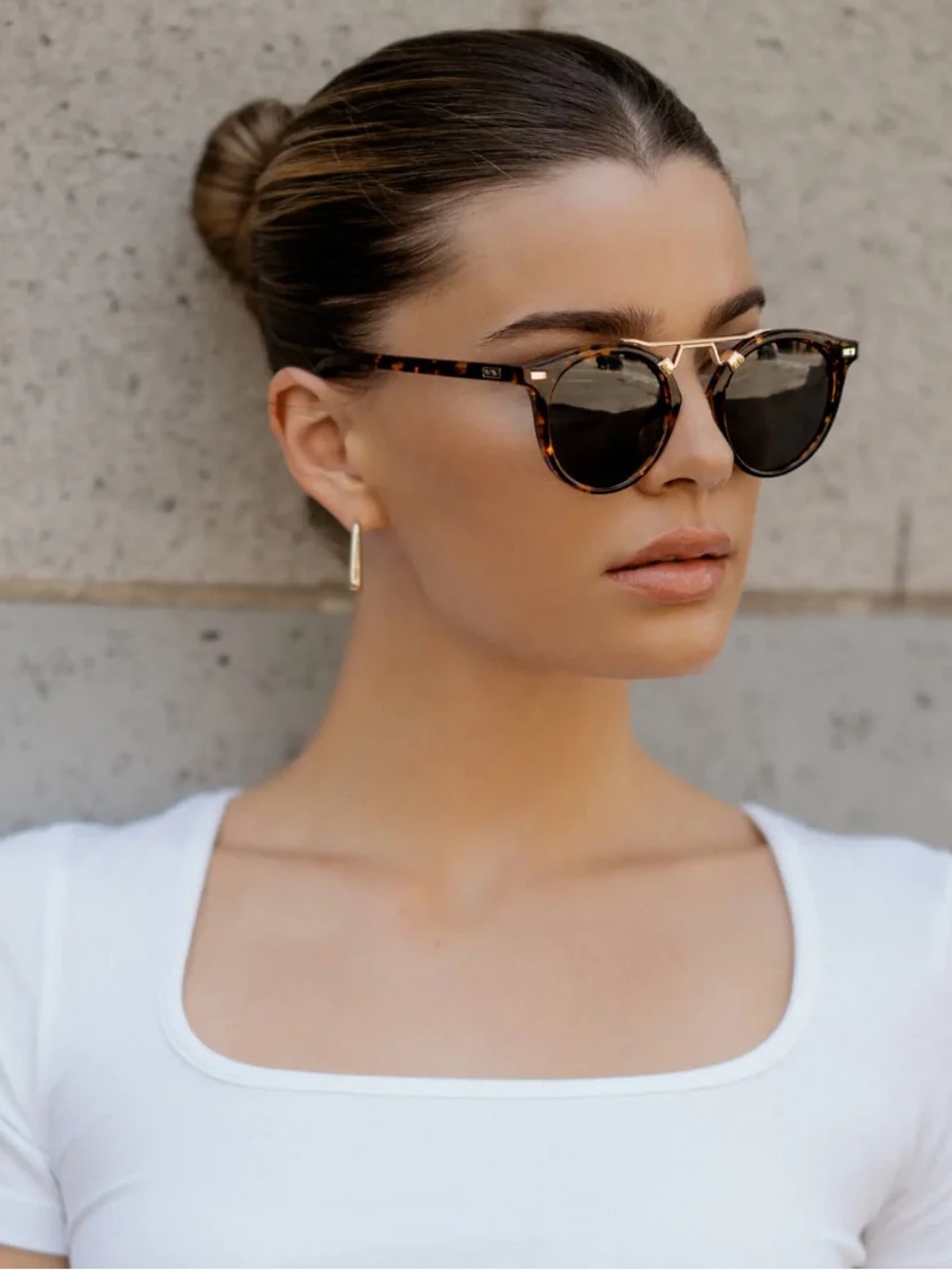 WMP Tortoiseshell Polarized Sunglasses with Gold Bridge - Unisex